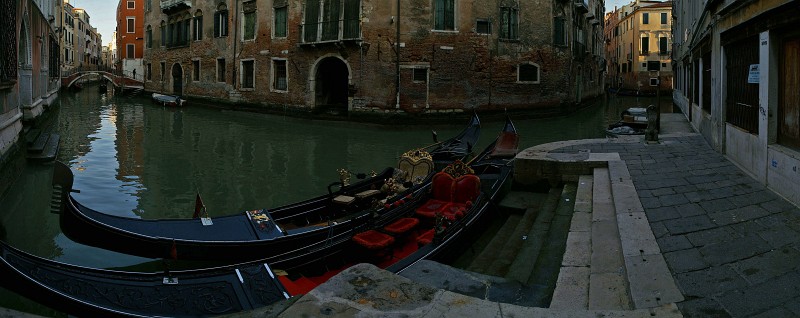 p11.jpg - Венецианский канальчик-переулочек